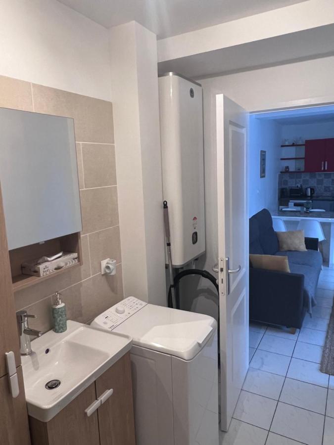 La Petite Lumiere Dieppoise Apartment *